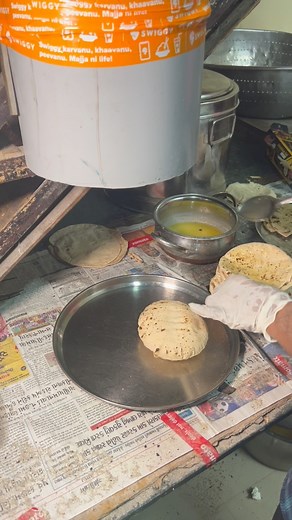 284K views · 2K reactions | Modern Automatic Roti Maker  #roti #automaticmachine #MegaKitchen #trendingreel #reels #streetfood | The Indian Food Videos | Facebook