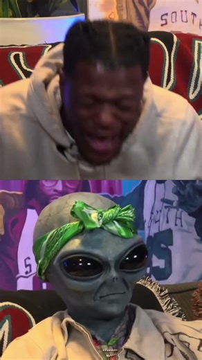 Alien Needs Earth Money To Avoid Being Canceled!