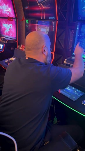 WHERE'S MY DOLPHIN?! #hostazino #slot #win #bigwins