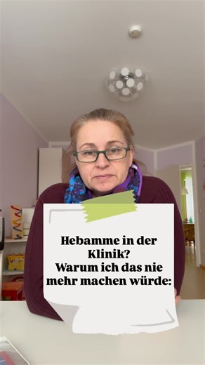 Sandra Hölzl • Geburtstrauma • Kaiserschnitt • MutterSein on Instagram: "Über 20 Jahre habe ich als Beleghebamme in einer Klinik gearbeitet. Über 3000 Geburten durfte ich begleiten. Ich habe Hände gehalten, Tränen getrocknet, Freude erlebt, aber auch tiefe Ängste gespürt. Was aber für mich das anstrengendste war? Bei jeder Frau aufs Neue für eine selbstbestimmte Geburt zu kämpfen. Ob es die Braunüle war, die unbedingt in die Frau musste. Oder der junge Assistenzarzt, der kurz vor dem Durchtritt