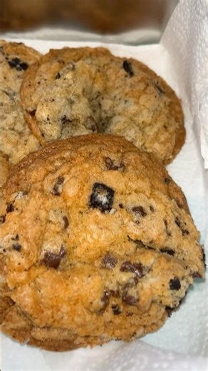 Chocolate chip Oreo cookies #madefromscratch #baking #chocolatechip #newvideo #virlshort