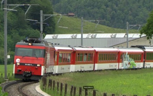 卢塞恩施坦斯和英格堡 (LSE) 之间的中央铁路 (SBB) LUZERN ENGELBERG EXPRESS