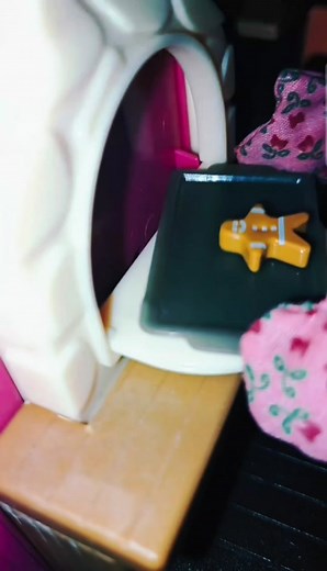 Run away and hide...#friendshipismagic🦄💜 #DoritosTriangleTryout #mlpstopmotion #mylittleponyfriendshipismagic #fypシ゚viral #mlpfandom #foryou #mlptoysg4 #mlptoy #forfun #fypシ #viral #pinkamena