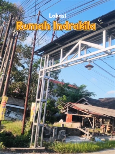 📍 LOKASI MENENTUKAN NILAI PROPERTI! 🏡 Kalau cari rumah di tengah kota, ini jawabannya! 📍 Kampung Timur, dekat Tribun Kaltim ✅ Hanya ±100 meter dari jalan raya ✅ Dekat pusat kuliner ✅ Dekat fasilitas umum ✅ Bebas banjir 🏠 Type 45 📐 Luas Tanah 6 × 19,5 m (117 m²) 📄 SHM ⚡ Listrik 1.300 Watt 💧 Air WTP 💰 Harga hanya Rp550 Juta Yuk, lihat langsung lokasi strategisnya dan rasakan kemudahan akses ke mana saja! 📲 Info & Jadwal Survey: 0813-4797-5566 #LokasiStrategis #RumahBalikpapan #KampungTimu