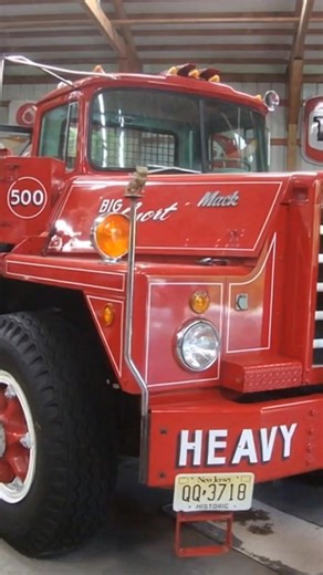 98K views · 1.8K reactions | Mack DM 800 heavy-duty truck #trucking #truck #mack #macktrucks #fblifestyle | L.A TRUCK | Facebook