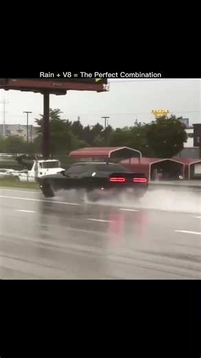 Dodge Challenger Hellcat in the Rain Hits Different 😮‍💨#short