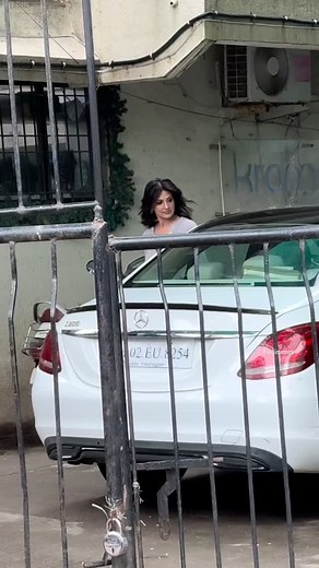 70K reactions · 373 shares | Sonali Bendre spotted at kromakay Juhu.. | Spot Insider | Facebook