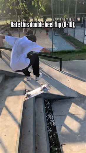 Higor 🇧🇷🛹 | Rate this double heelflip (0-10) 🔥 | Instagram