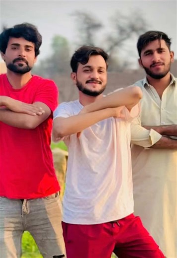 Sajan tumse pyaar ki ladai 2.0😂 @Anjali❤️ @A 乛 ＬＯＶ乇 ❤️ @Ahsan sial #q_love_33