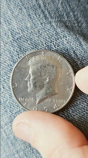 Coin Roll Hunting - 1974 No "FG" Philadelphia Minted US Kennedy Half Dollar (Found 03NOV2025)