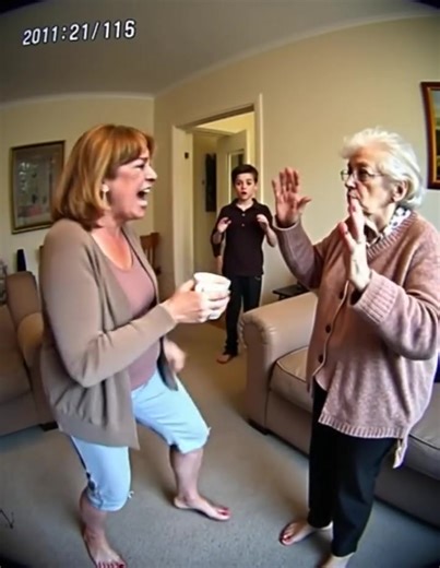 My daughter threw hot coffee at me when I refused to give her son my credit card… what she found days later in my house left her in shock 😲 If I had known that a simple cup of coffee could erase 65 years of dignity in one blow, perhaps I wouldn’t have even gotten out of bed that morning. I was sitting quietly at the breakfast table, in my daughter Lisa’s sunny kitchen, enjoying the aroma of freshly brewed coffee. My grandson Travis, only 16, looked at me with disdain and said with total indiffe