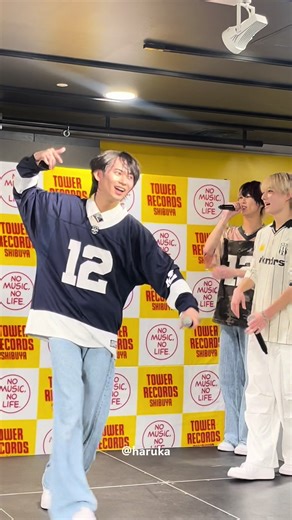 2024/10/14 📍タワーレコード渋谷店 . JAM HEADS：WAN - Siren / RIIZE - . @WAN @JAM HEADS . #JAMHEADS #JAMHEADS_WAN #全国ツアー #ワンマンライブ #リリイベ #リリースイベント #インストアライブ #渋谷 #タワレコ #タワレコ渋谷 #ダンス #ダンスアンドボーカルグループ #推しカメラ #推し #推し活 #チッケム #RIIZE #Siren #RIIZE_Siren @RIIZE #有名にしてください #fyp #jam友1000人できるかな