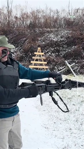 A M56A2 Smartgun replica inspired by the movie Aliens. I also need this in my life