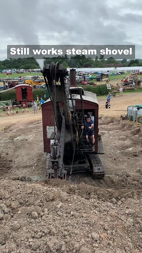 Exploring the Power of Steam Shovels in Engineering