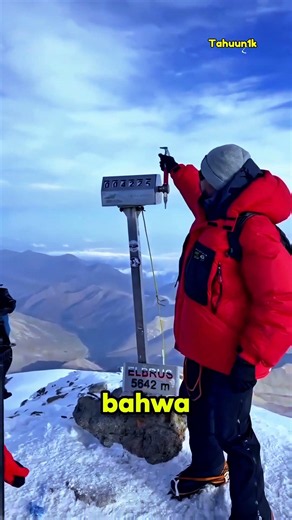 Why Do Climbers Press This Machine at the Summit of Mount Elbrus? | The Tallest Mountain in Europe 😱