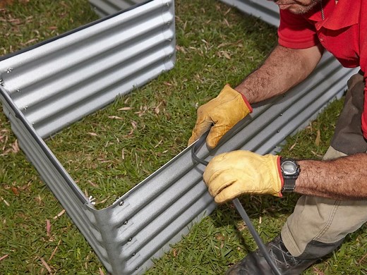 How To Build a Raised Garden Bed  - Bunnings Australia