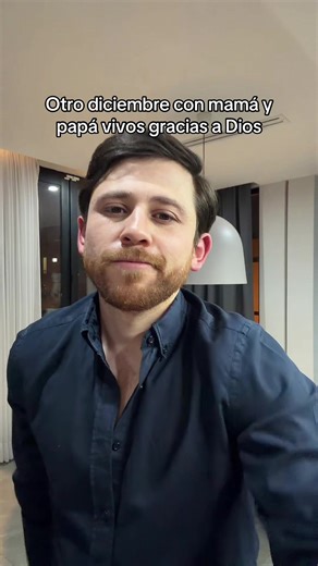 Video de sisoy (@eduardo______________1) relacionado con “otro diciembre con mamá y papá”