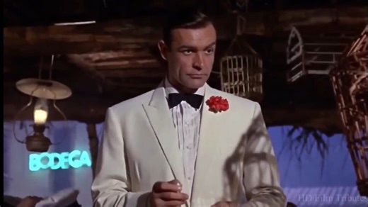 Shirley Bassey - Goldfinger / Into Miami Main Title; Goldfinger (1964) Soundtrack