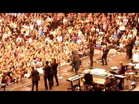 Bruce Springsteen - (Ending of) Tenth Avenue Freeze-Out