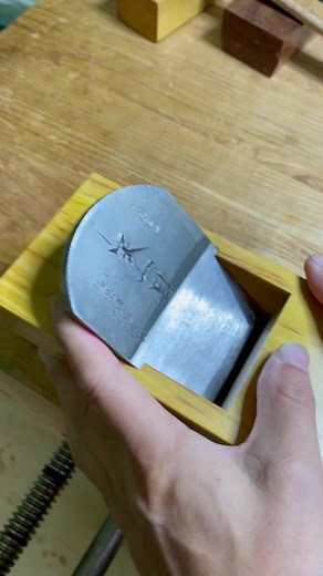 Sharpening Techniques with a Metal Tool