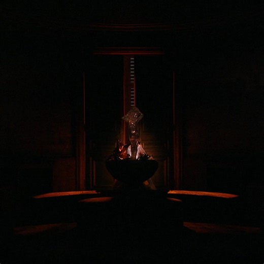 Experience the devastating beauty of Verdi’s music in this captivating tragedy. La traviata is live in cinemas from 14 Jan. | Royal Ballet And Opera