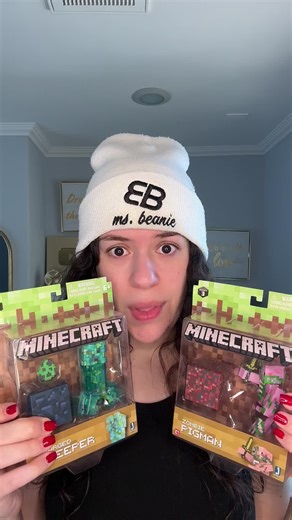 Pigman vs Creeper: Which Minecraft Set to Choose?