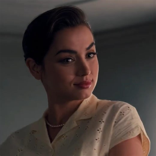 crystal skies (slowed x reverb) #bladerunner2049 #aestheticedits #movie #synthwave