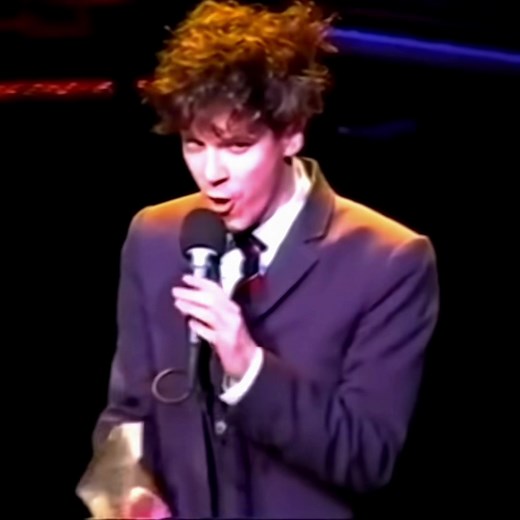 i need to reach his levels of teen boy angst… #moritzstiefel #moritzstiefeledit #springawakening #springawakeningreunion #springawakeningmusical #springawakeningedit #johngallagherjr #johngallagherjredit #jgj #jonathangroff #leamichele