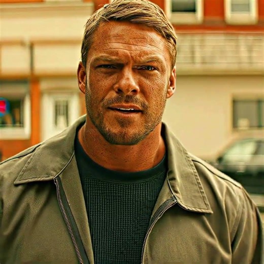 Reacher Saves A Family👊 |🔥 Reacher Season 2 (2023) | #movie #shorts