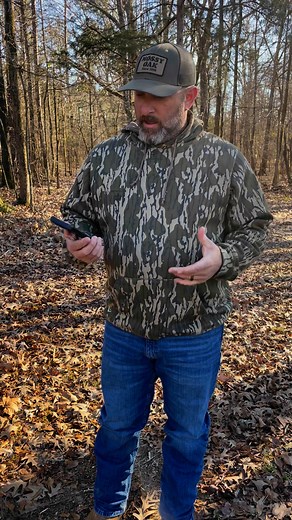 Easily measure the distance between any two points with the two-finger Line Distance tool from onX—whether it’s the distance from your truck to your tree stand, pinpointing how far off that turkey gobble was, or mapping out other essential hunting details. | onX Hunt