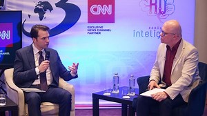 Sebastian Burduja: "În România, suntem în plină revoluţie energetică. Facem trecerea către o economie mai verde într-un ritm foarte accelerat"