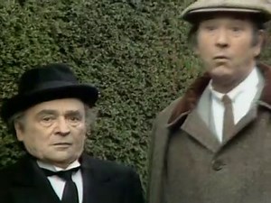 Carry On Laughing (1975) - S02E02 - The Case Of The Screaming Winkles - Jack Douglas, Kenneth Connor