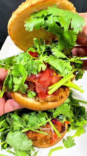 フレッシュネスバーガー新作パクチーバーガー実食