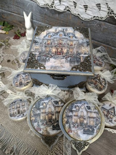 Decoupage gifts and handmade decor for home on Instagram: "A Christmas keepsake box with a set of vintage-style Christmas ornaments. Handcrafted using the decoupage technique, featuring textured decorative elements and a refined, softly aged finish. This keepsake box is perfect for storing Christmas ornaments while adding warmth and charm to your holiday décor. Every detail is carefully made by hand, making this set a timeless decorative piece and a thoughtful gift for the winter season. Handmad