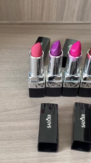 Exploring Lipstick Shades: Pink and Purple Swatches