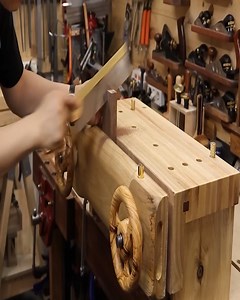 Building a Strong Mini Workbench with Wooden Wheel Moxon Vise! | Woodworking Tools