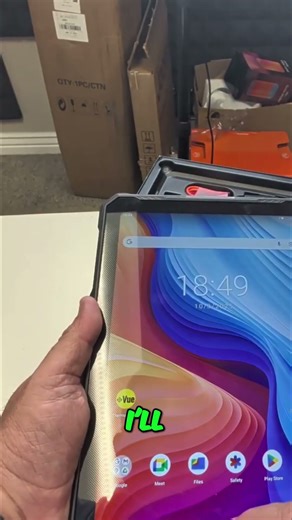 Tablet's Hidden Feature: SD Card Slot & YouTube Update! #shorts