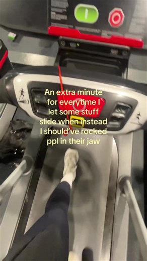 Embracing the Gym Experience: A Minute of Reflection