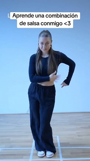 676K views · 18K reactions | ✨ Descubre los mejores tips de baile para moverte con estilo, soltura y mucha confianza . Atrévete a practicar, diviértete y deja que la música te guíe . Cada paso cuenta, cada movimiento te acerca a brillar más en la pista. #TipsDeBaile #AprendeABailar #BailaConEstilo #DanceLife #BaileParaTodos #RitmoYPasión #ReelsVirales #fblifestyle #motivación #crecimientopersonal | Pasión por el Baile | Facebook