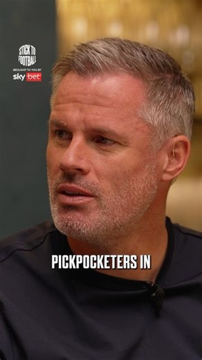 The Overlap on Instagram: "“They’ll definitely win the league this year.” 🤭😂 What’s your take on Mikel Arteta’s pickpocketing exercise? 🤔"