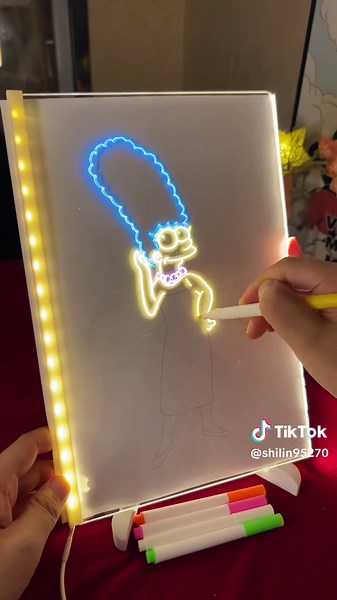 This light up board is just way too fun #lightupboard #drawingboard #acrylicboard #drawing #lightupart
