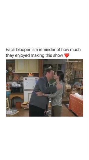 Chandler Bing | Friends on Instagram: "These bloopers are just pure gold 😂♥️ Follow @chandlerbingcrazy if you love FRIENDS❤️"