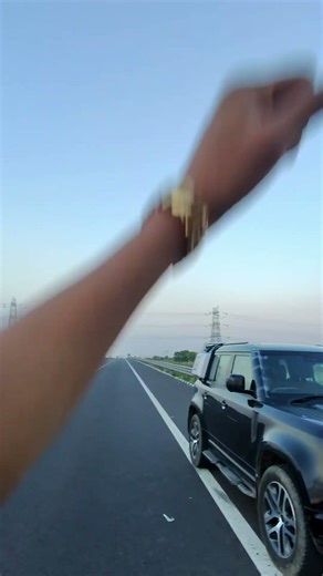 Dekho kitna Jordar road h #pawansahu #motivation #money