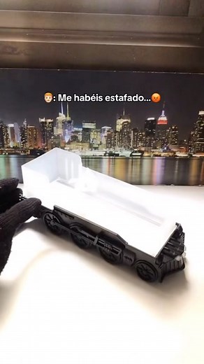 HotTren on Instagram: "Ya sabes😅🎁 . . . . . #humidificador #humidifier #difusser #hijo"