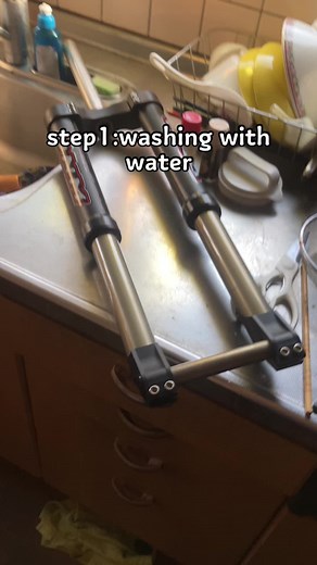 How to Clean Inverted Fork on Mountain Bike