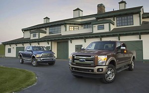 Comparison: 2011 Ford F-250 Super Duty vs 2010 Ram 2500 HD