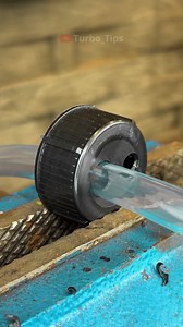 🔧 Ever tried using an air compressor to push liquid uphill? 💨💦 This simple DIY trick turns a regular jug into a liquid transfer station — super useful for garden sprayers, topping off tanks, or quick fluid swaps. No fancy pump, just compressed air and some tubing. Fast. Fun. Functional. 👉 Tag someone who’d use this! #DIYhack #AirCompressor #FluidTransfer #WorkshopHacks #GarageTools #SmartDIY #CompressedAir #ShopTips #ToolTok #FixItYourself #TurboTips | Turbo Tips