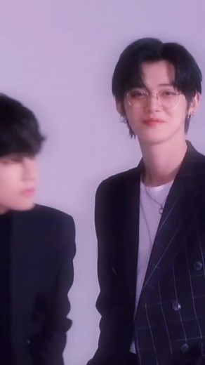 BTS X TXT ✨🥰 #bts_official_bighit #txt_bighit_official #bts #txt @bts_official_bighit @txt.bighitent