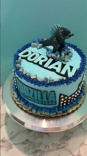 Godzilla Themed Cake! #cakes #fyp #viral #monsters #fancycakes #birthday #business #blue
