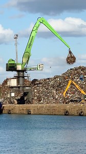 236K views · 2K reactions | The @sennebogen_official 895E On loading...